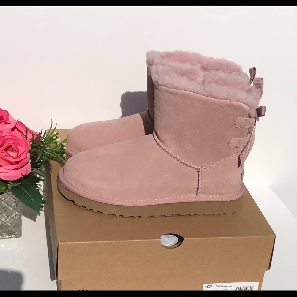 UGG Mini Continuity Bow Boots - Picture 5 of 8